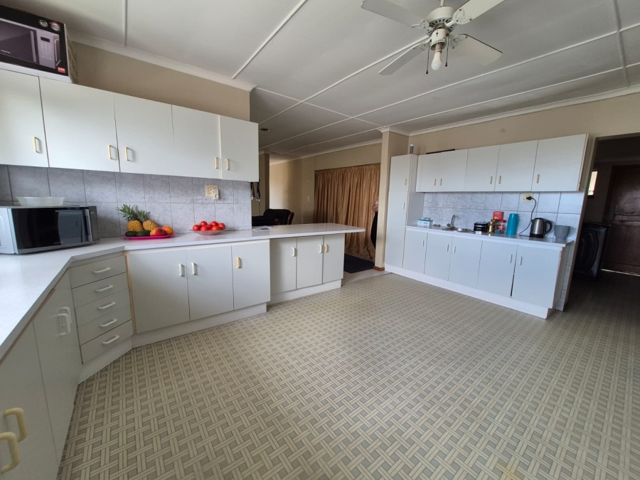 3 Bedroom Property for Sale in Langerug Western Cape